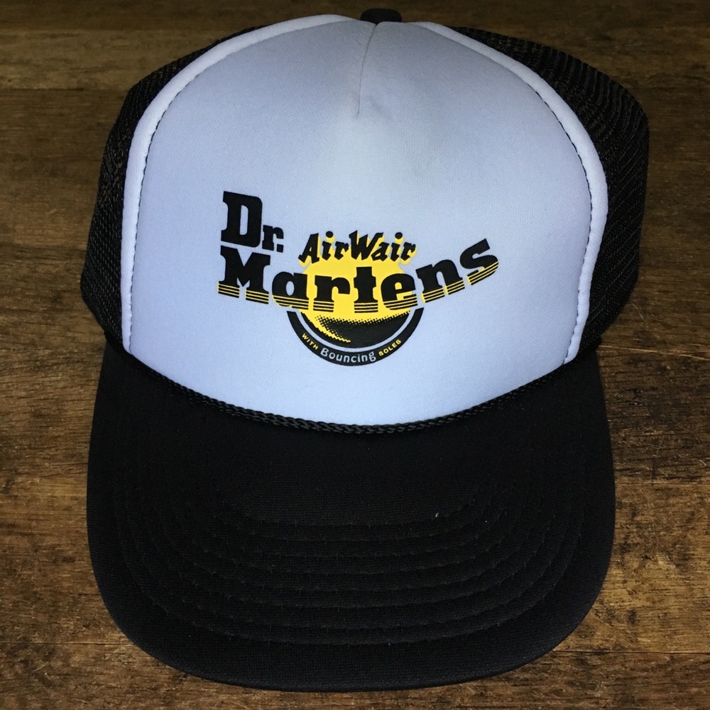 Dr Martens trucker cap